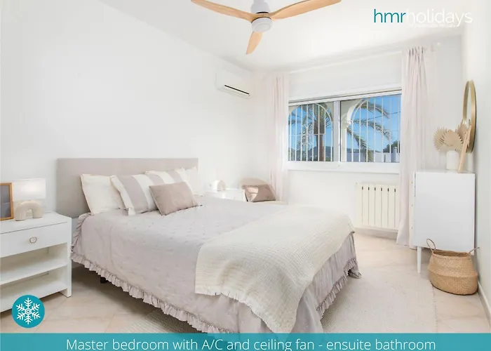 Alegre By Hmr Holidays Villa *