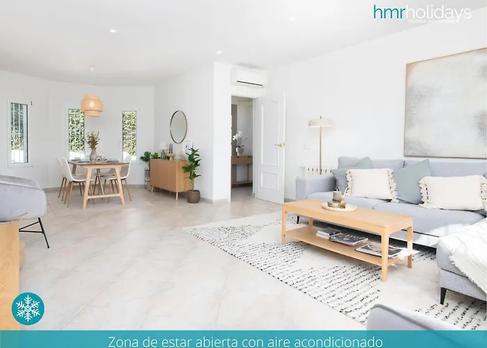 Alegre By Hmr Holidays Villa